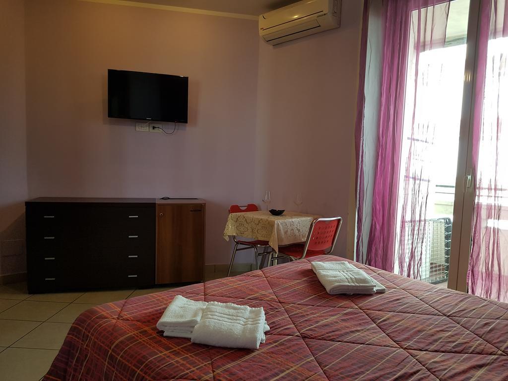 Bed and Breakfast Alenic Roma Esterno foto