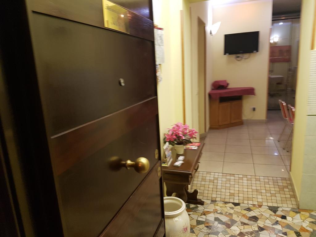 Bed and Breakfast Alenic Roma Esterno foto